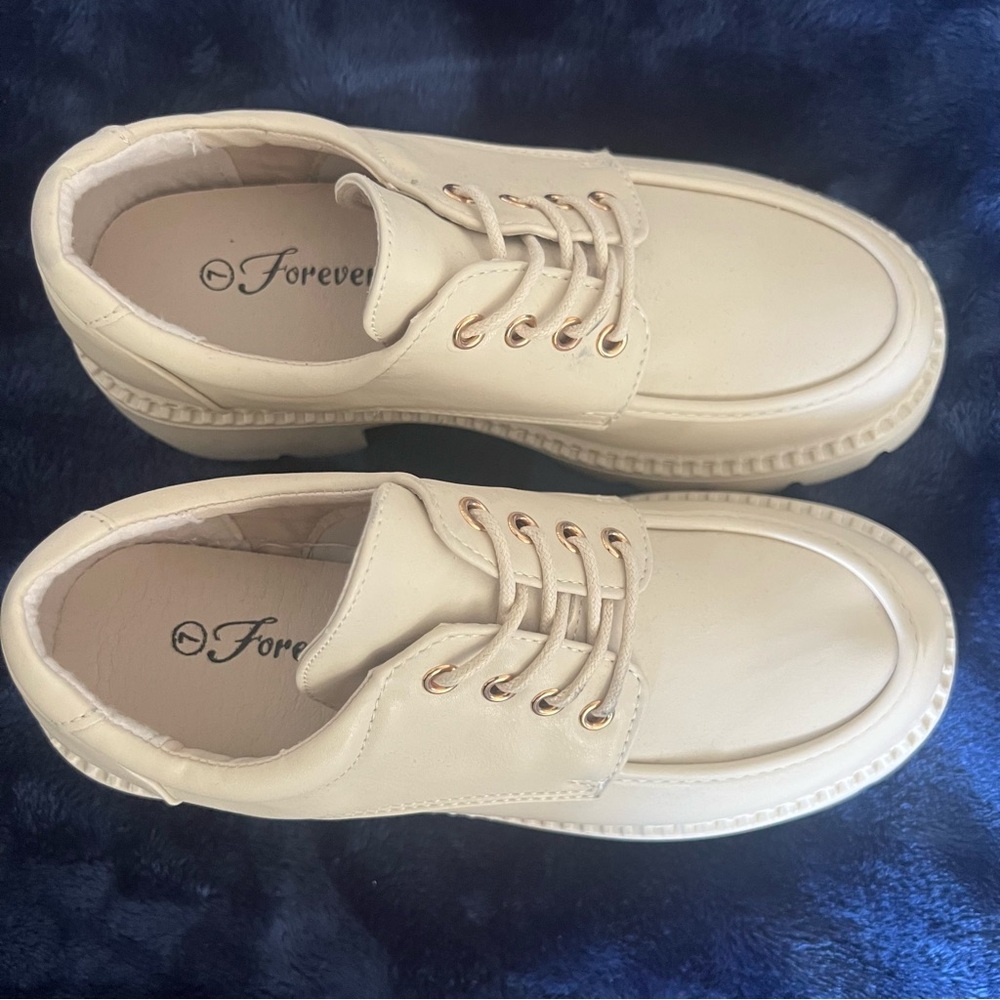 Forever Women's Cream Lace-Up Sneakers